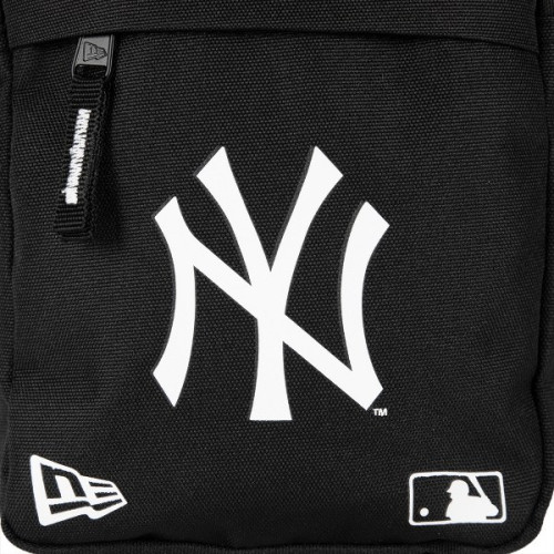 New Era TORBA MLB SIDE BAG NEYYAN New Era TORBA MLB SIDE BAG NEYYAN Táska Oldaltáska Fekete