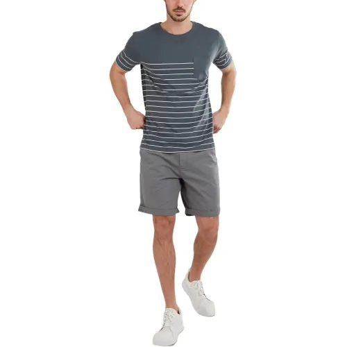 Fundango Jaggy Pocket T-shirt Fundango Jaggy Pocket T-shirt Férfi Póló 755-steel
