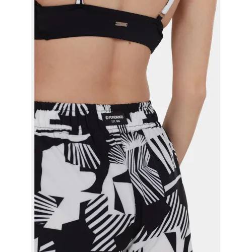 Fundango Elderberry Boardshorts Női Beachshort 899-black pattern