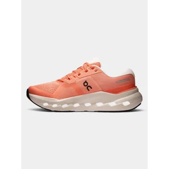 ON Cloudrunner 3