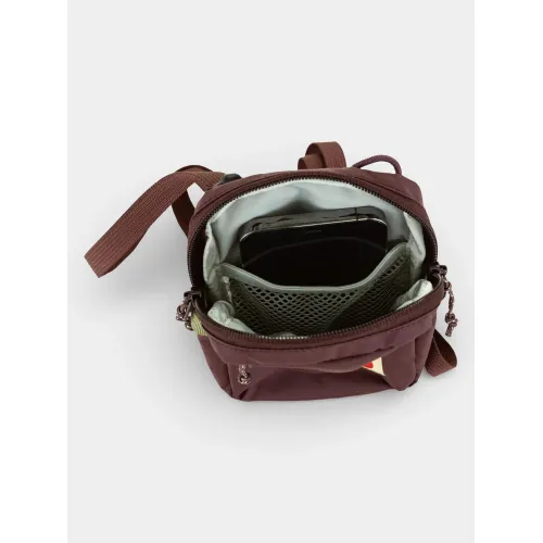 Fjallraven High Coast Pocket Táska Oldaltáska 424-Blackberry
