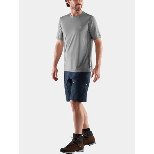 Fjallraven Abisko Day Hike SS M Férfi Póló 016-Shark Grey
