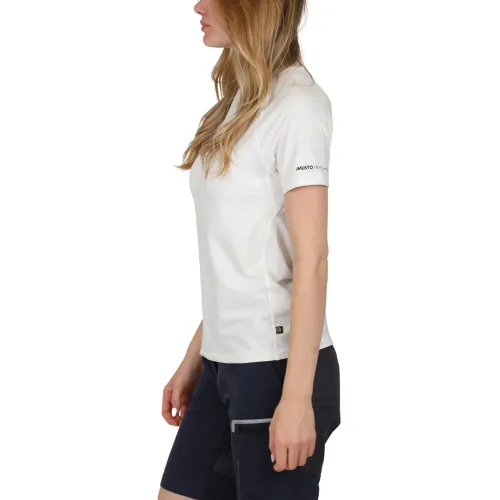 Musto Evo Sunblock Ss Tee 2.0 Fw Musto Evo Sunblock Ss Tee 2.0 Fw Női Lycra 002-White