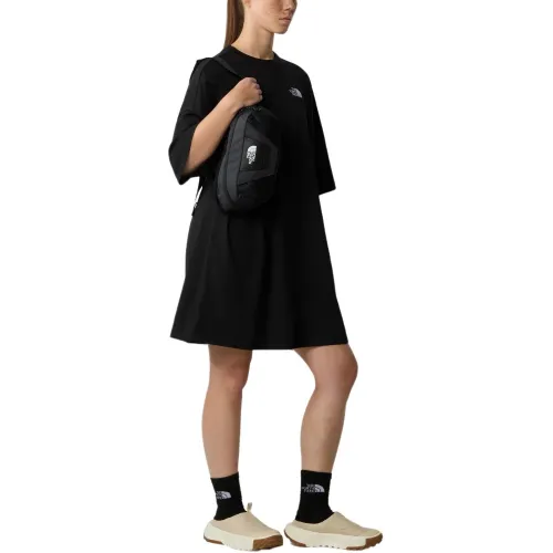 The North Face W S/S Essential Tee Dress The North Face W S/S Essential Tee Dress Női Ruha JK3-TNF Black