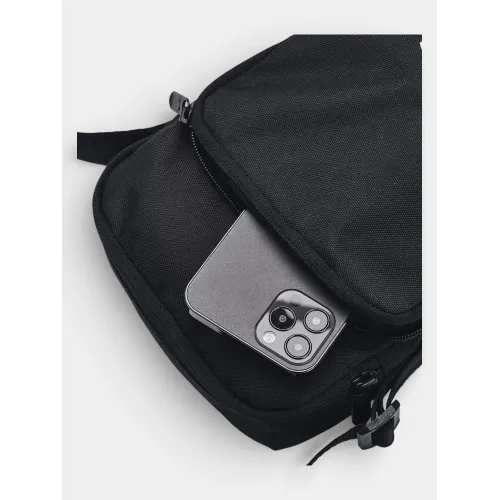 Under Armour UA Essential Lite Crossbody Táska Hátizsák 001-Black